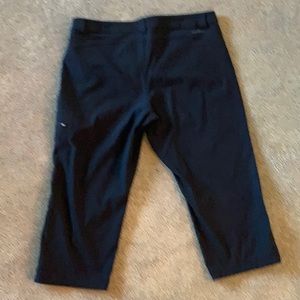 Eddie Bauer Women’s Performance Capri Pants SZ 12